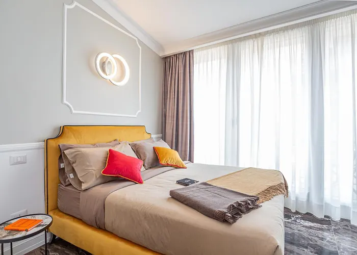 Luxury Over Time Apartment Rome
